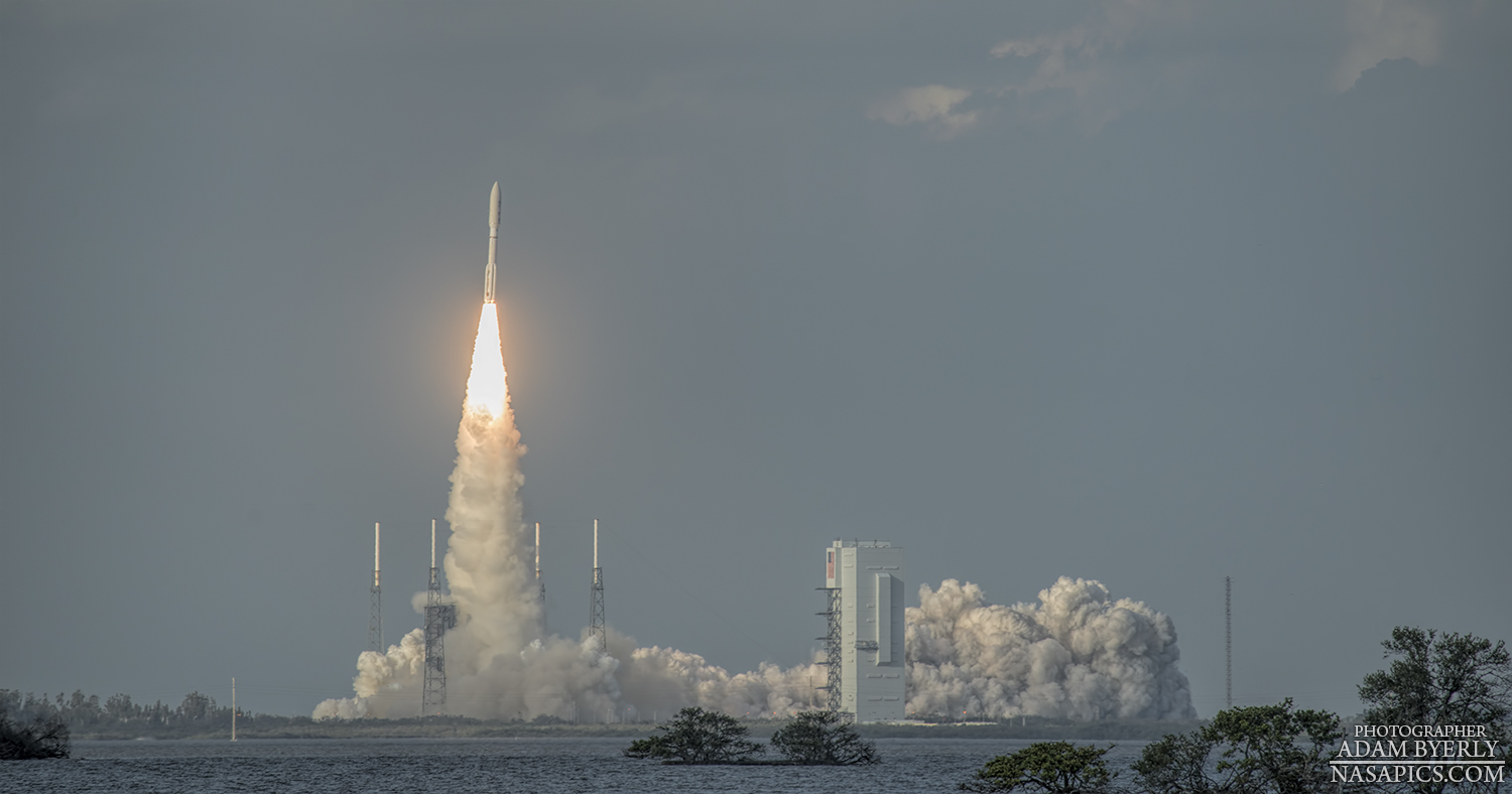 (Cape Canaveral Air Force Station, Fla., March 1, 2018) A ULA Atlas V rocket carrying the GOES-S mission for NASA and NOAA lifts off from Space Launch Complex-41 at 5:02 p.m. ET.